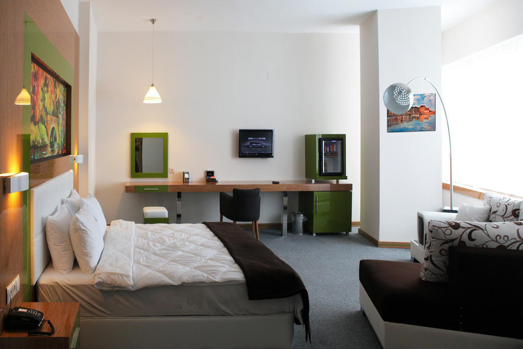 Ege Sevilen Hotel Turgutlu Værelse billede