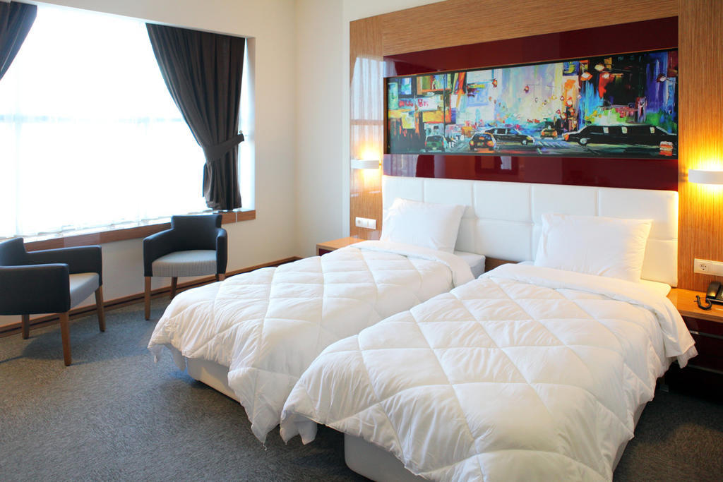 Ege Sevilen Hotel Turgutlu Værelse billede